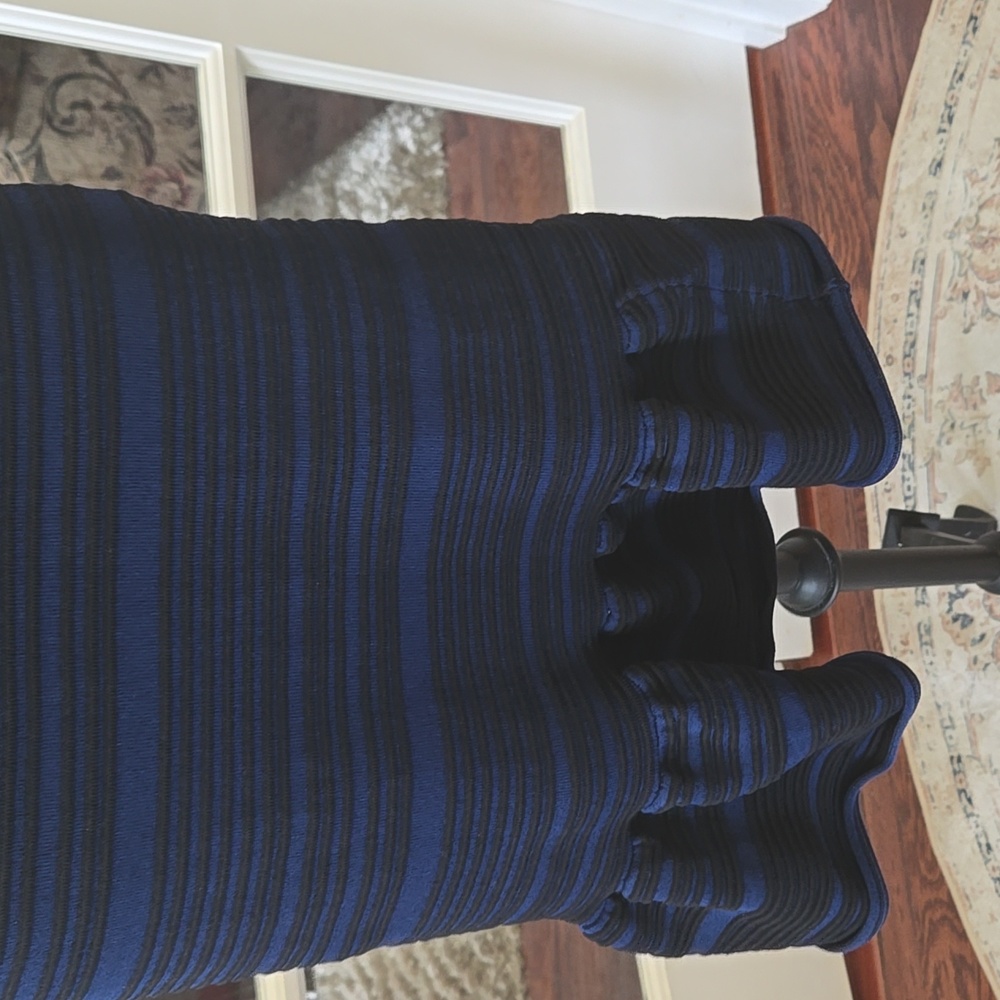 Julia Jordan Blue Black Ribbed Ruffled Sheath Dress Stretch Sleeveless sz XS EUC - Picture 3 of 7